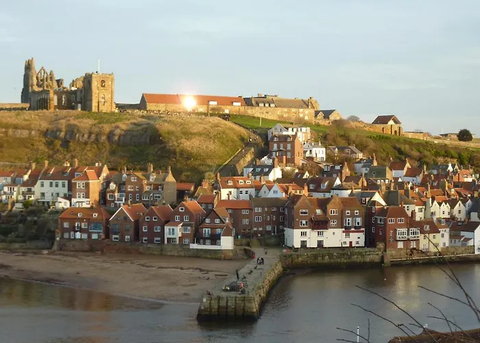 Guest house Lavinia House 4*